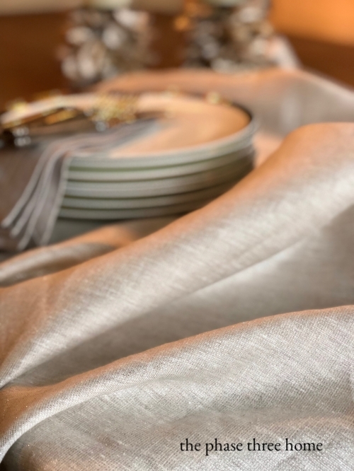crateandbarrel aruora tablecloth.jpg